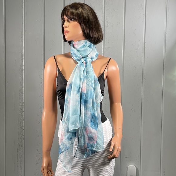 Charming Charlie Women’s Floral Print Semi-Sheer Scarf - Picture 4 of 8